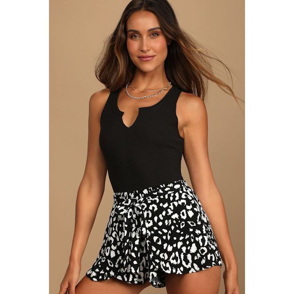 Lulus Yana Black And White Leopard Print Tie-front Shorts - Size S